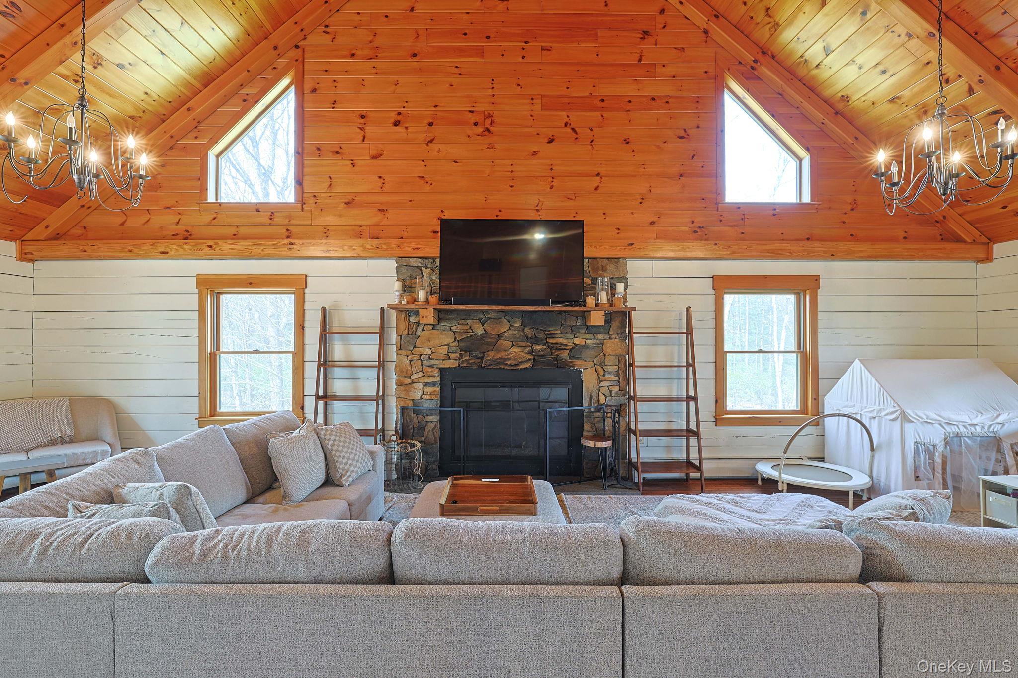 Single Family Pine Grove  Sullivan County, NY 12778, MLS-986192-4