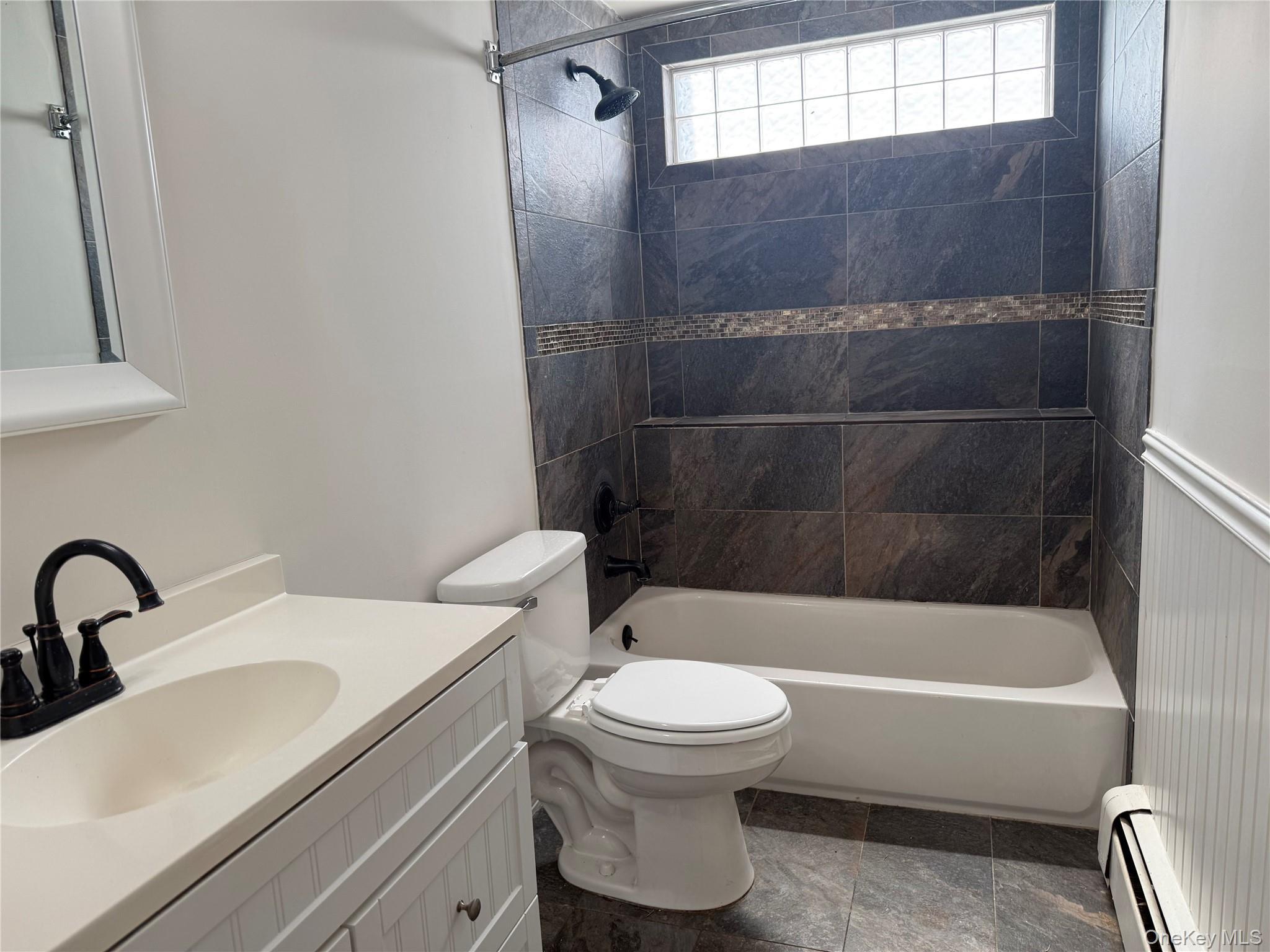 Single Family Woodycrest  Suffolk County, NY 11742, MLS-986198-17