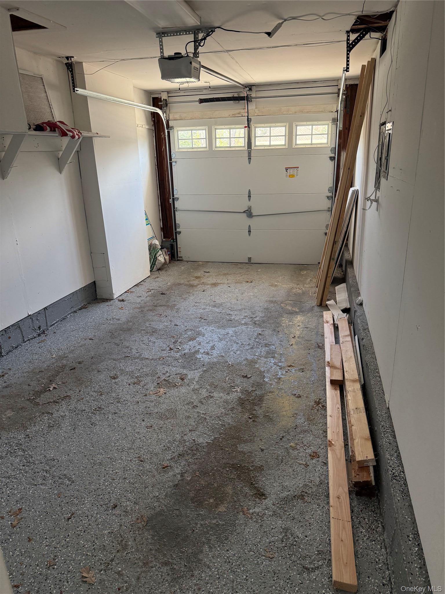 Single Family Woodycrest  Suffolk County, NY 11742, MLS-986198-22