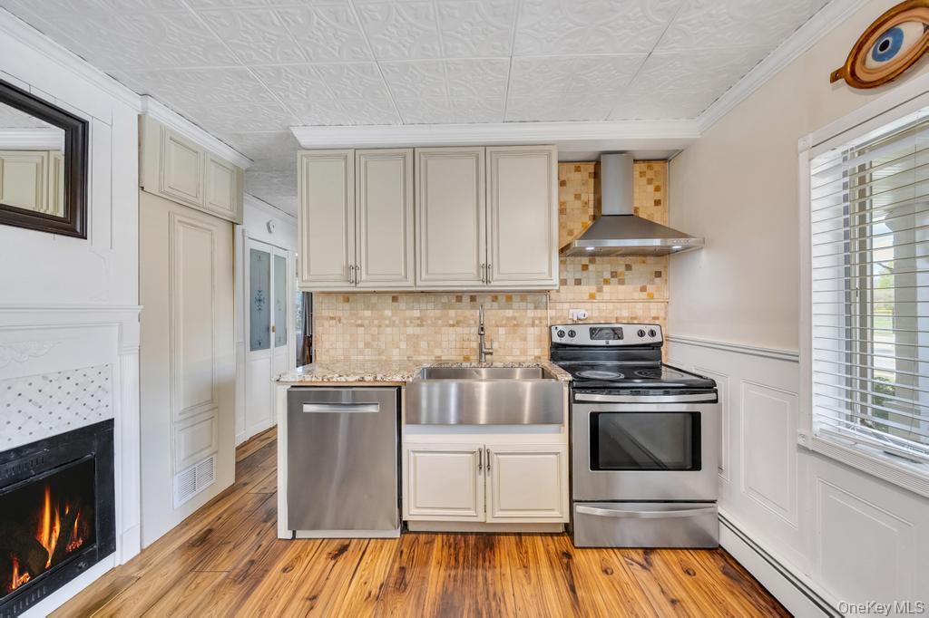 Single Family Polaris  Nassau County, NY 11756, MLS-986206-6