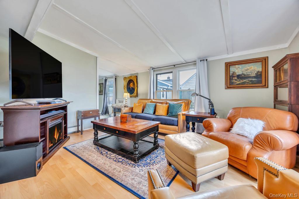 Single Family Polaris  Nassau County, NY 11756, MLS-986206-8