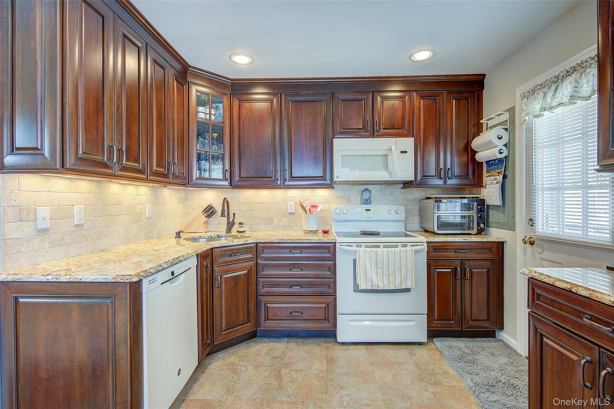 Single Family Crescent  Nassau County, NY 11756, MLS-986221-13