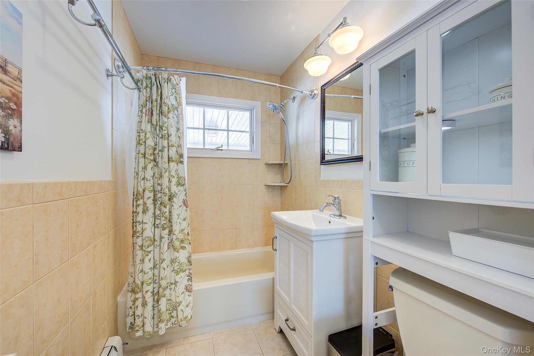 Single Family Crescent  Nassau County, NY 11756, MLS-986221-16