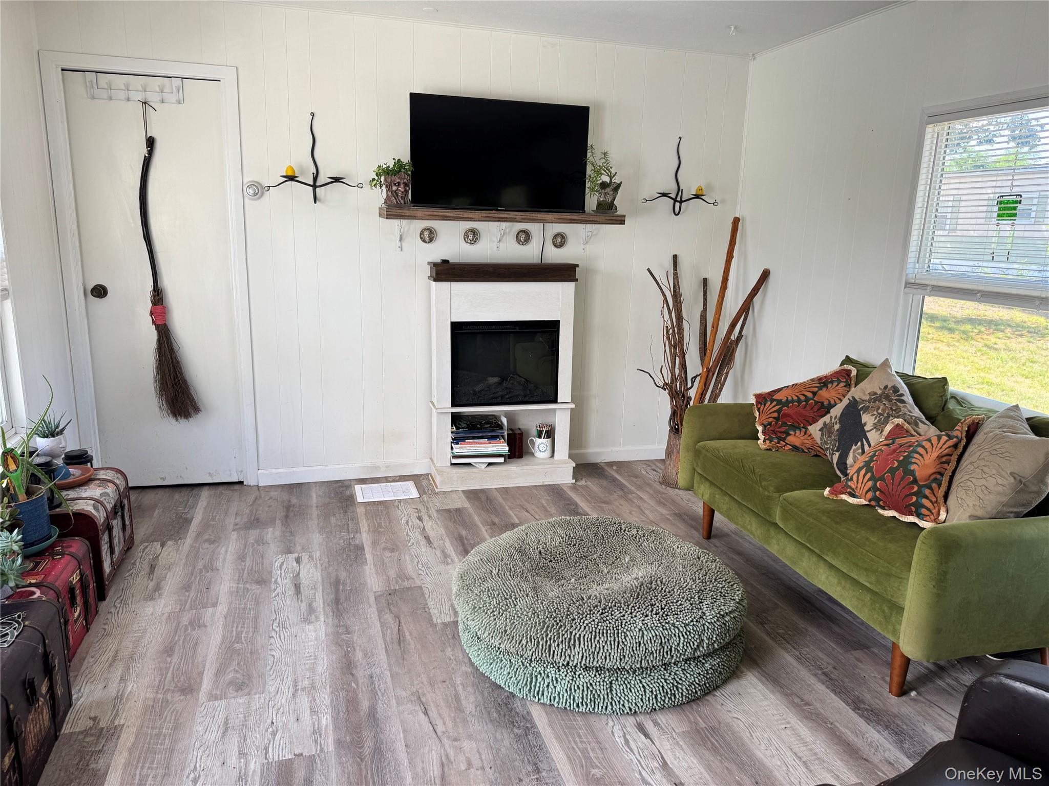 Single Family River Road  Suffolk County, NY 11933, MLS-986224-14