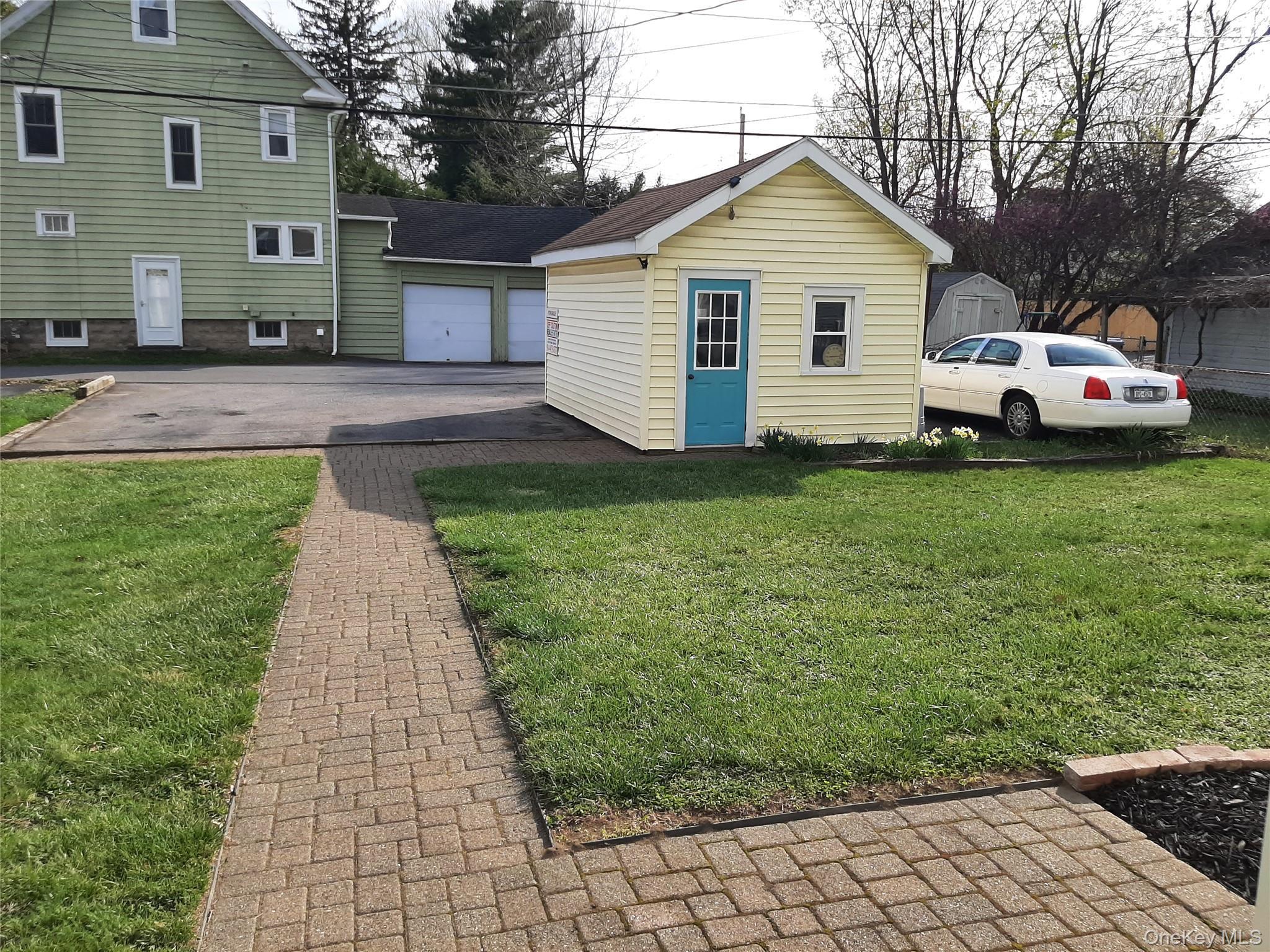 Single Family Hooker  Dutchess County, NY 12603, MLS-986227-25