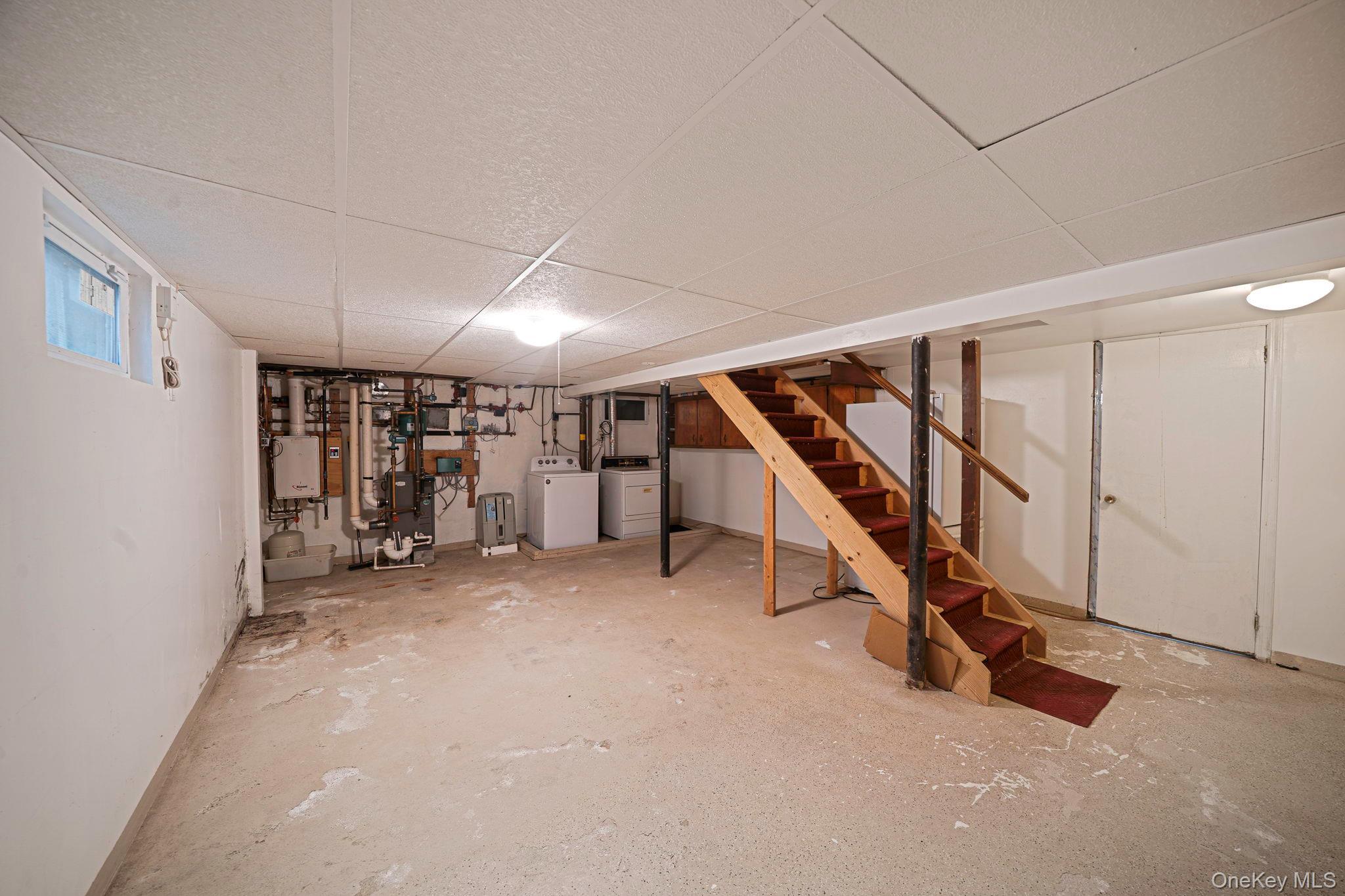 Single Family Mill Dam  Suffolk County, NY 11721, MLS-986237-32