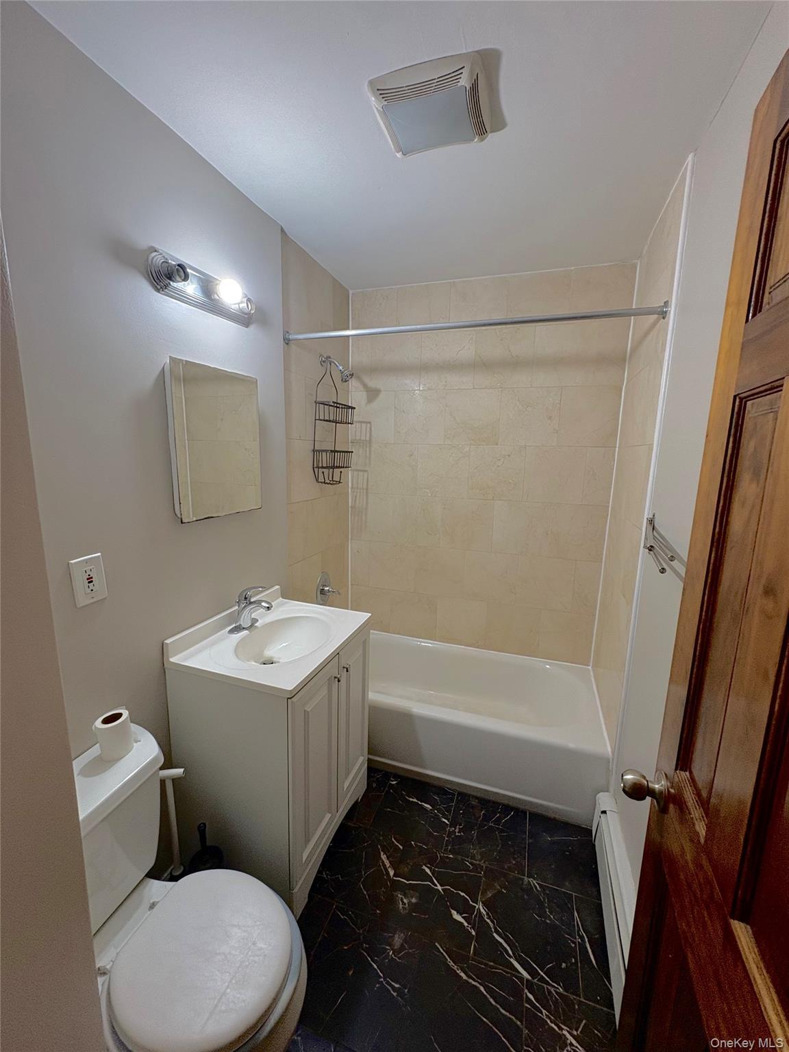 Apartment 69th St  Queens, NY 11379, MLS-986263-8