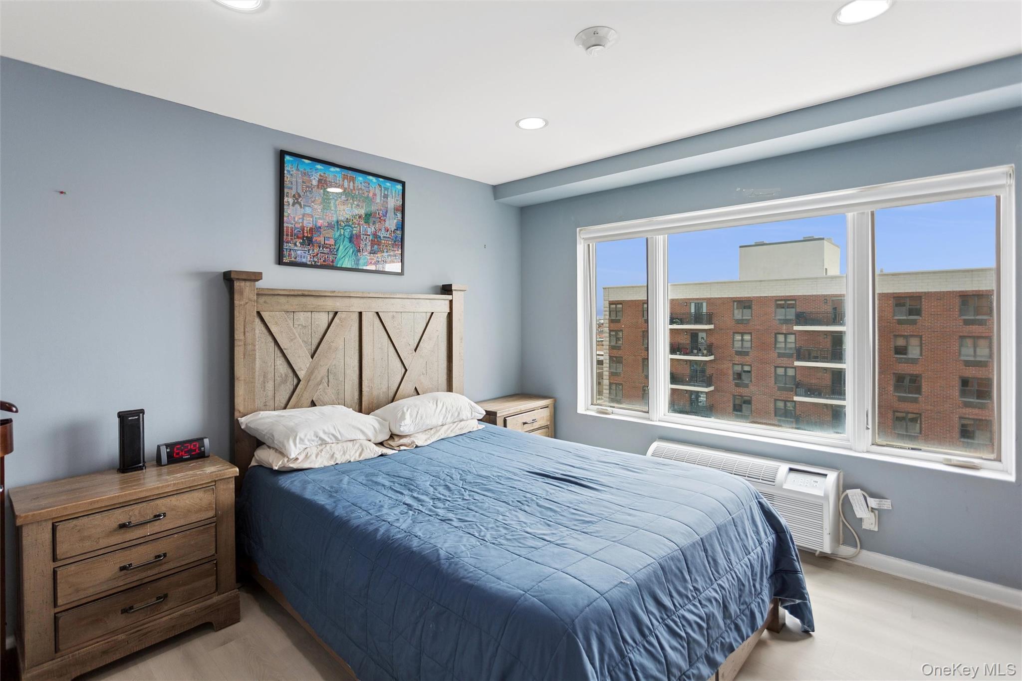 Condo Broadway  Nassau County, NY 11561, MLS-986288-14