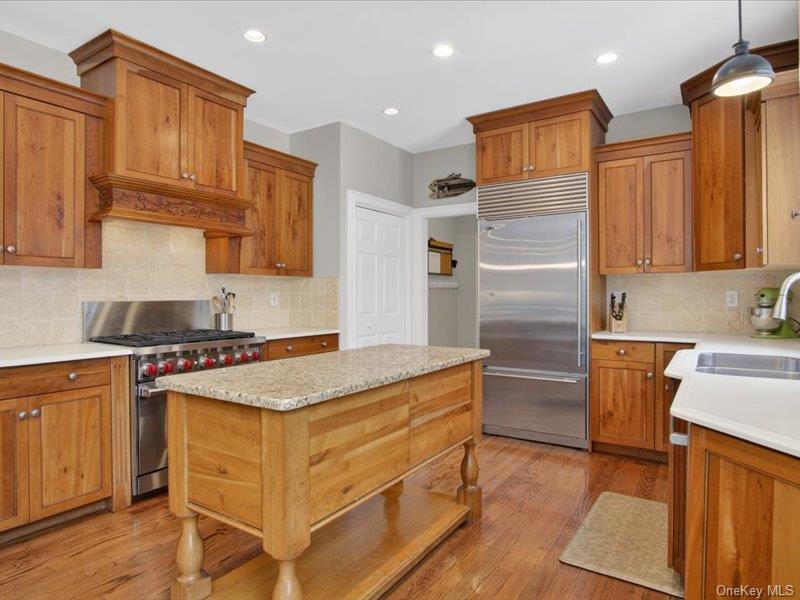 Single Family Stable Lane  Out Of Area, NY 12866, MLS-986347-17