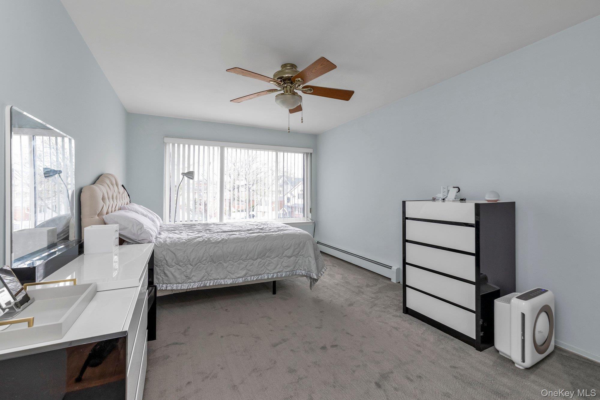 Condo Riverside  Queens, NY 11357, MLS-986351-12