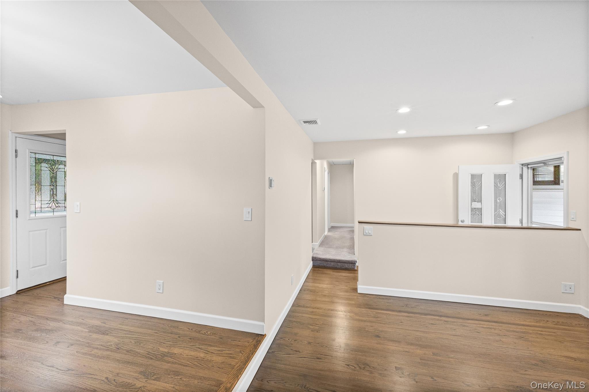 Single Family Gardiner  Suffolk County, NY 11706, MLS-986360-17