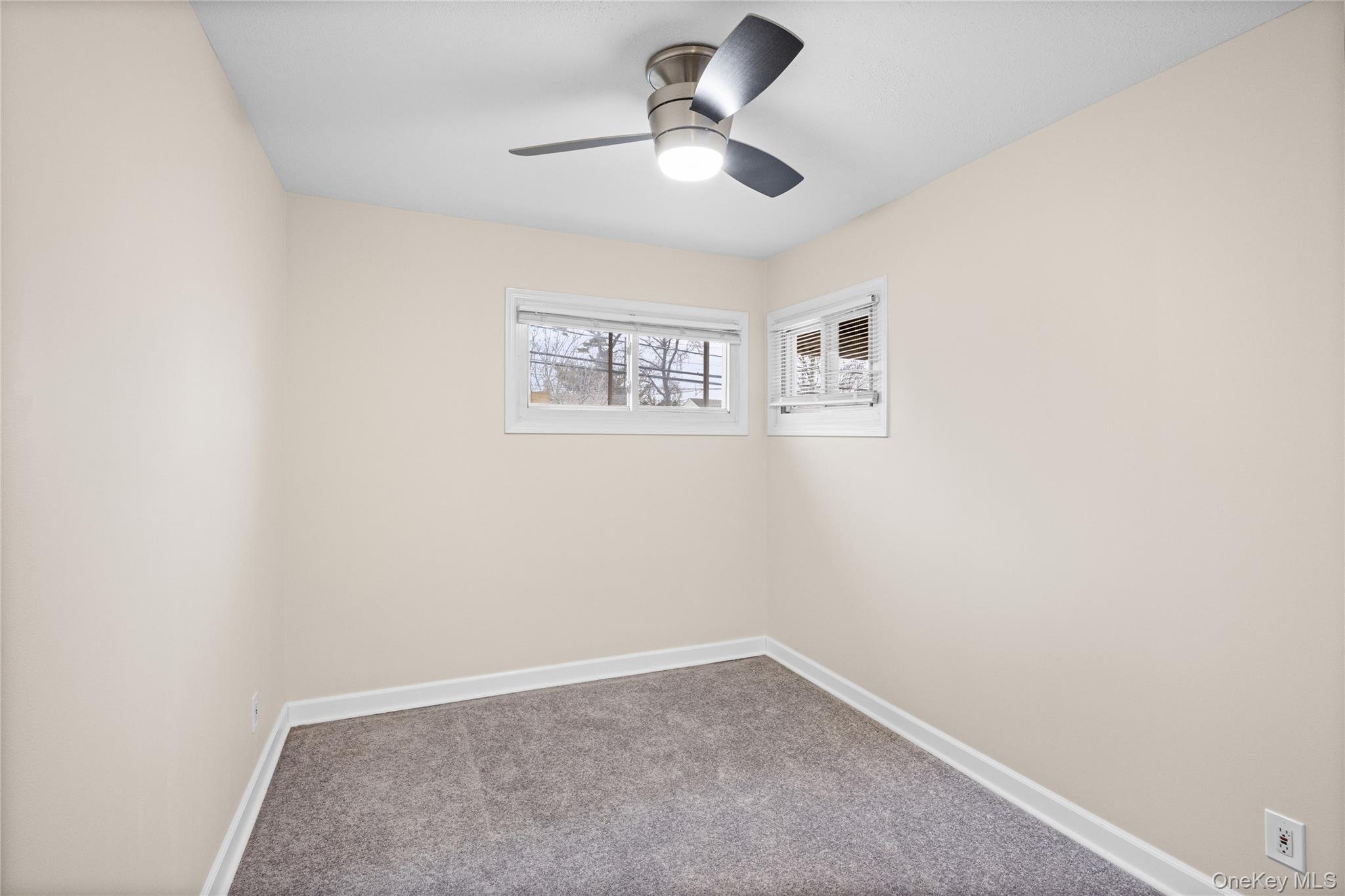 Single Family Gardiner  Suffolk County, NY 11706, MLS-986360-19