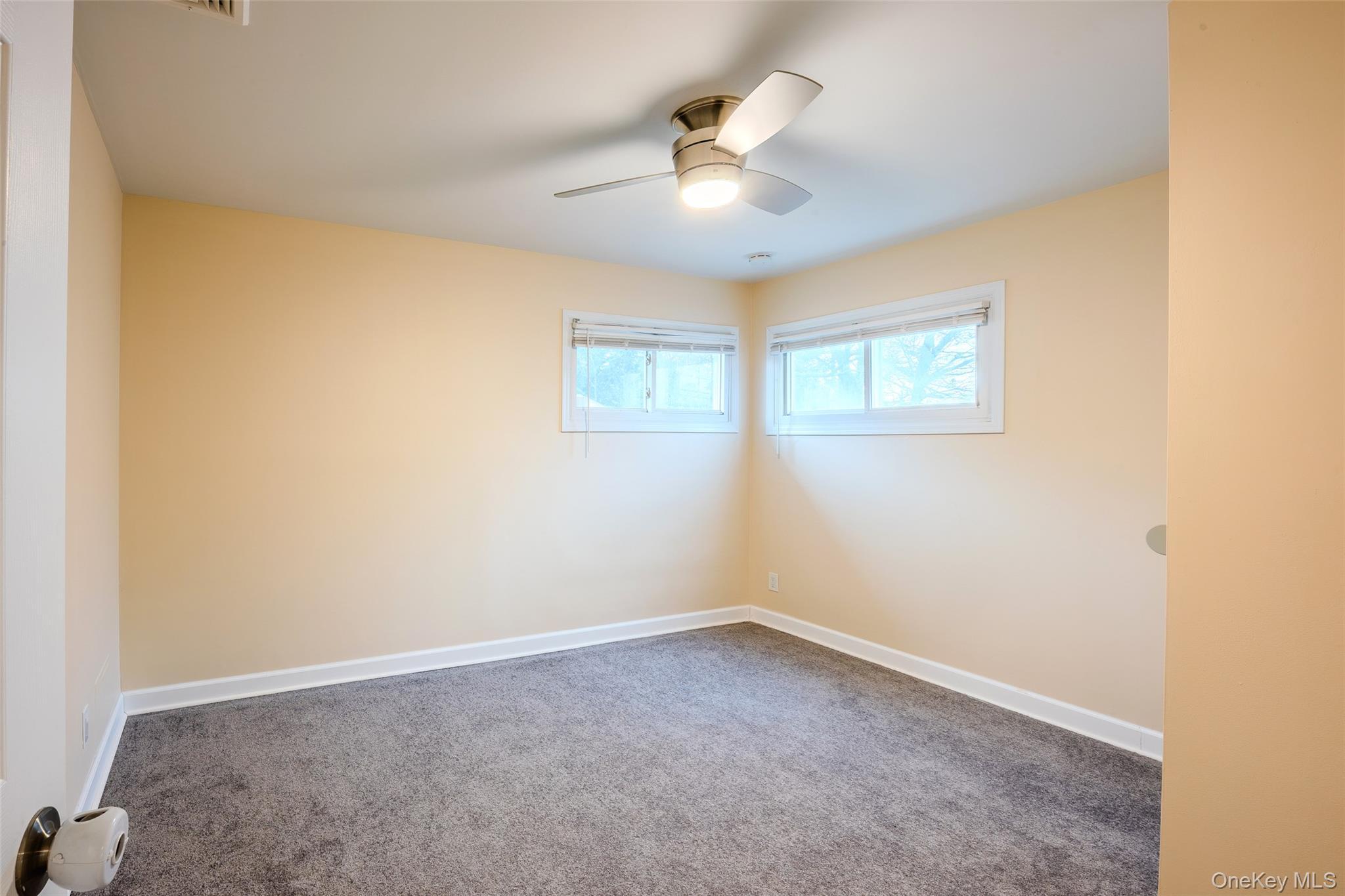 Single Family Gardiner  Suffolk County, NY 11706, MLS-986360-22