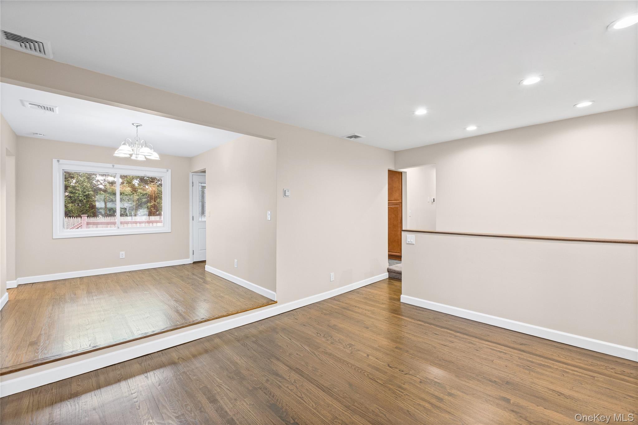 Single Family Gardiner  Suffolk County, NY 11706, MLS-986360-5