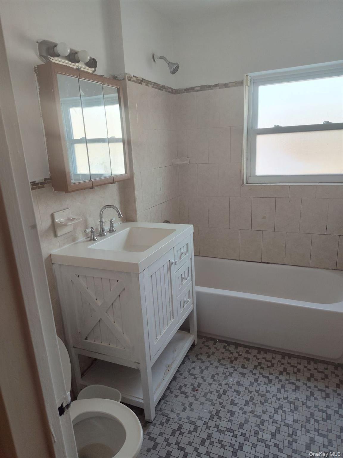 Single Family Chatterton  Bronx, NY 10472, MLS-986376-10