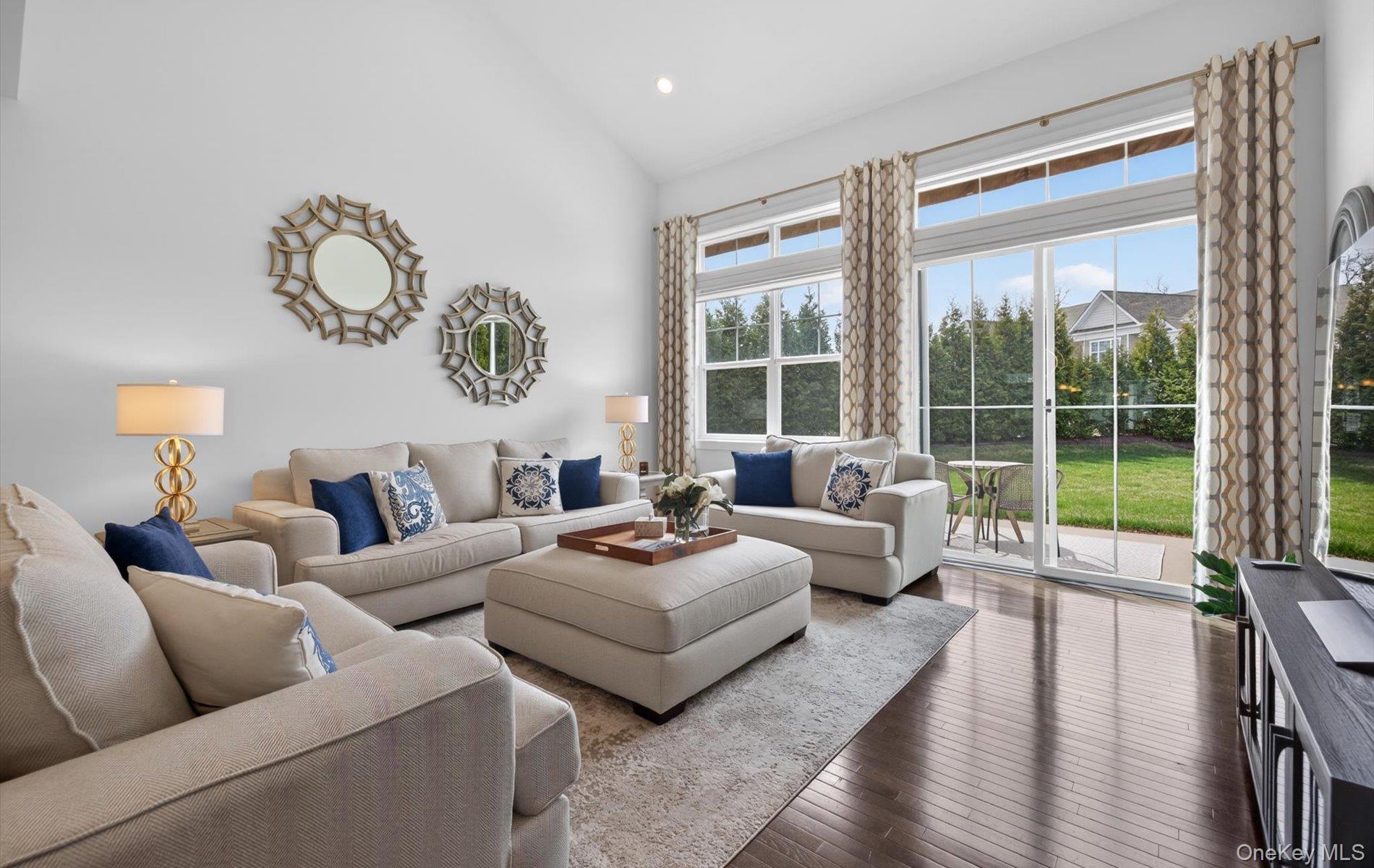 Condo Bellflower  Suffolk County, NY 11787, MLS-986377-17