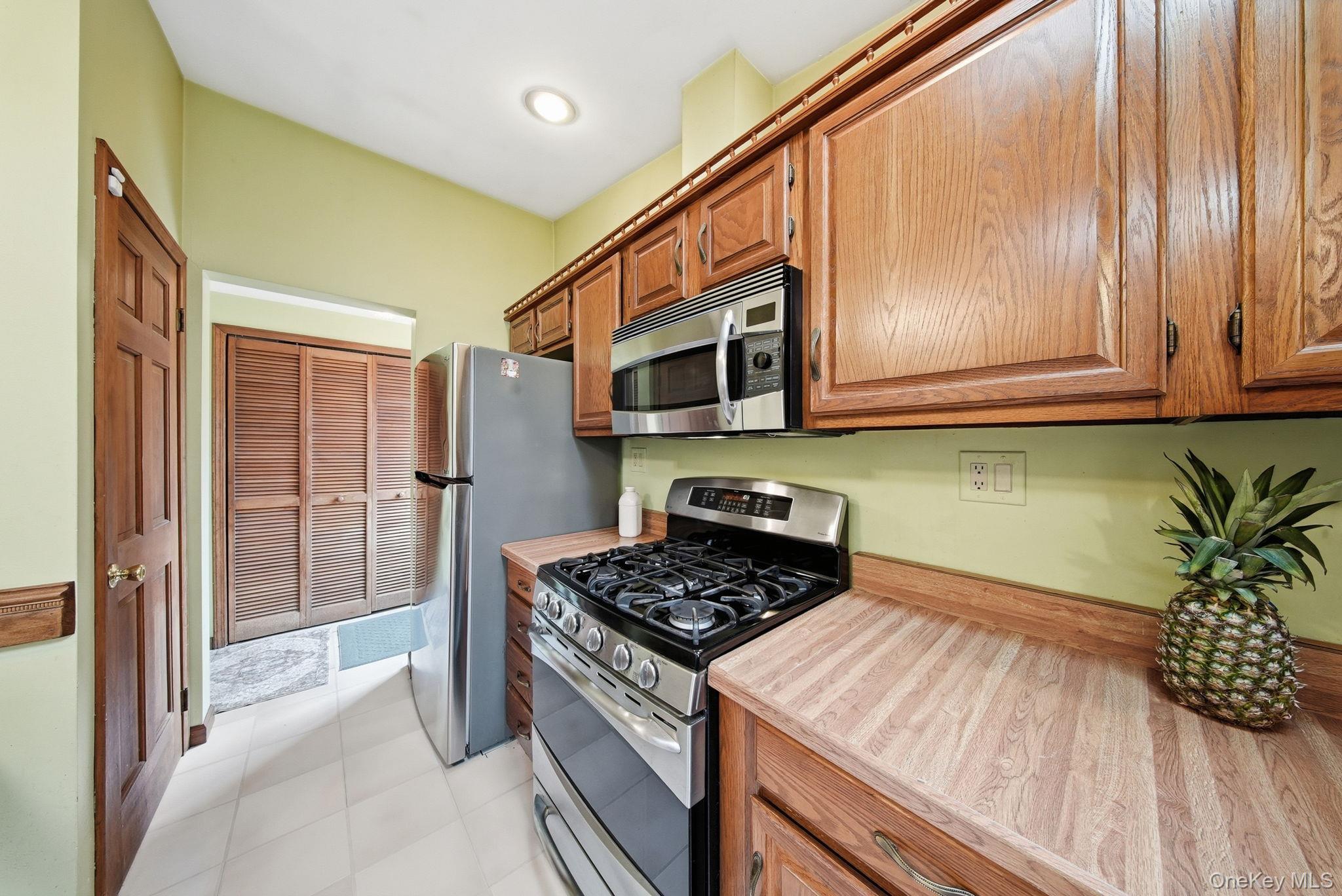 Single Family Mountain  Orange County, NY 12771, MLS-986378-9