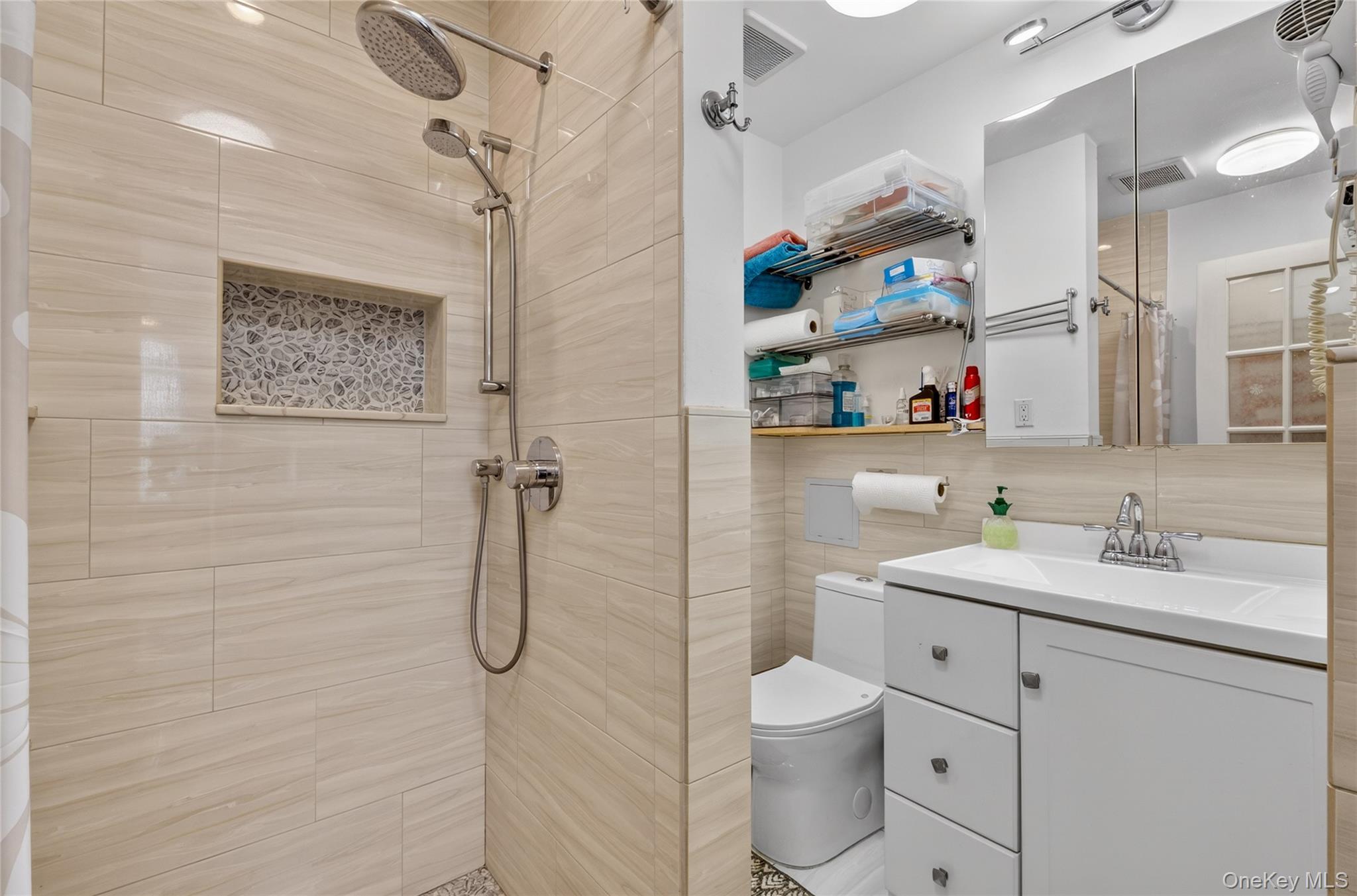 Single Family 63rd Queens, NY 11379, MLS-986387-22