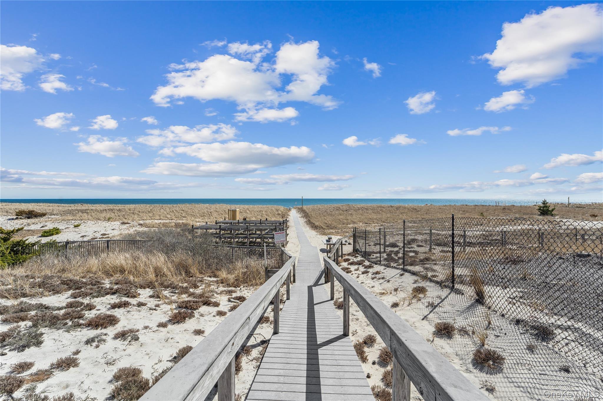 Condo Dune  Suffolk County, NY 11978, MLS-986421-22