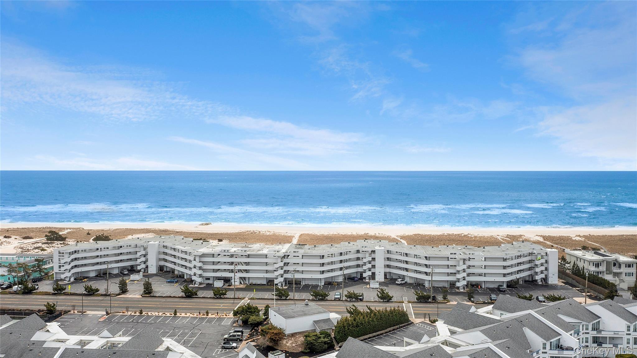 Condo Dune  Suffolk County, NY 11978, MLS-986421-23
