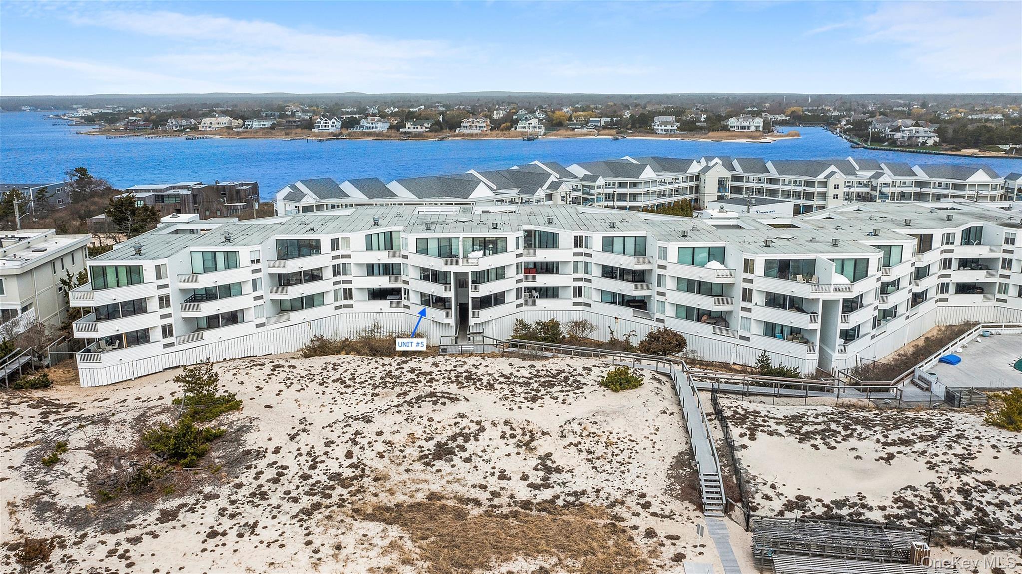 Condo Dune  Suffolk County, NY 11978, MLS-986421-24