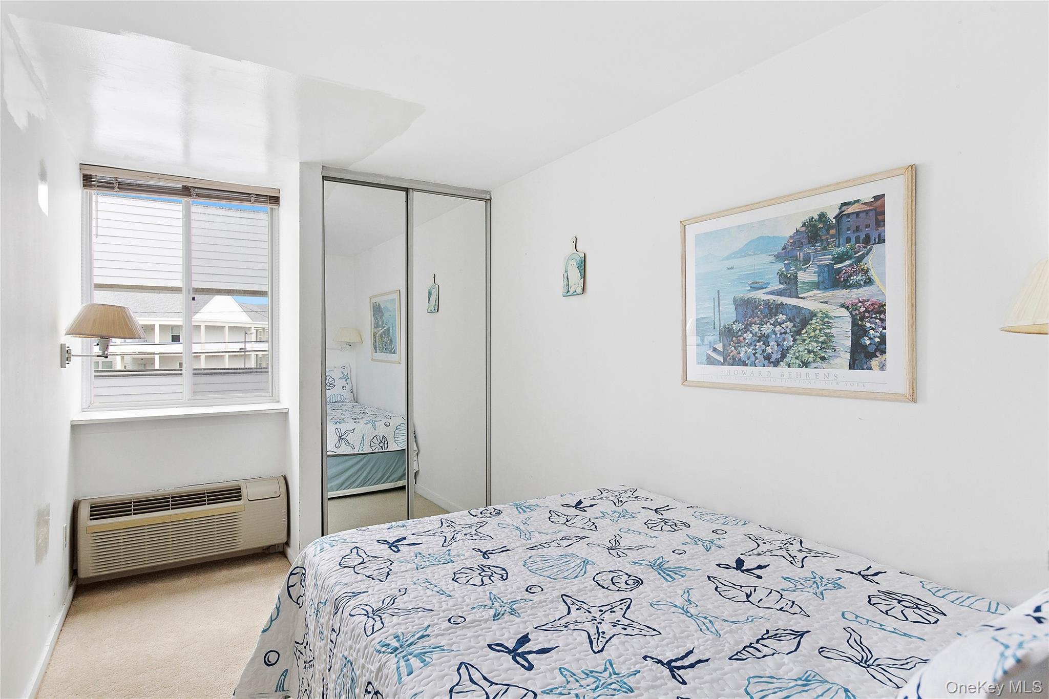 Condo Dune  Suffolk County, NY 11978, MLS-986421-4