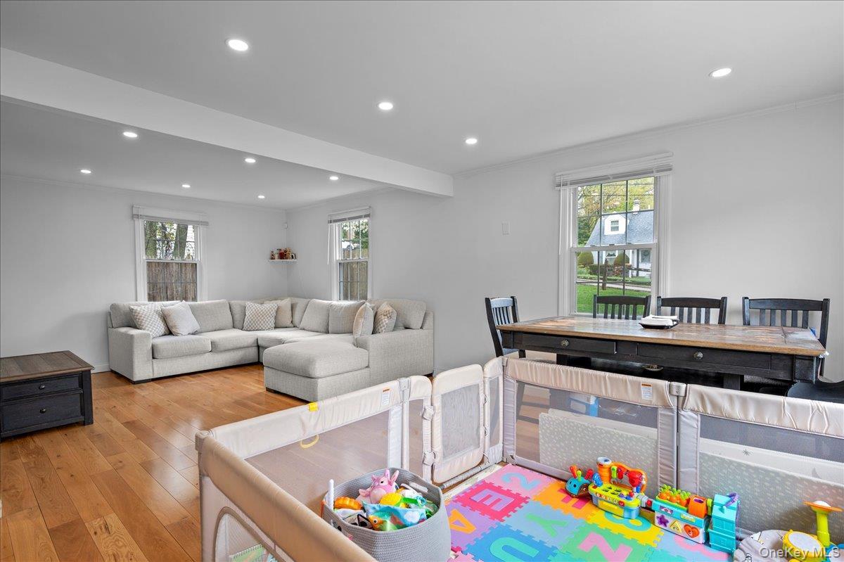 Single Family Keystone Aka 6 Cantitoe  Westchester County, NY 10710, MLS-986422-14