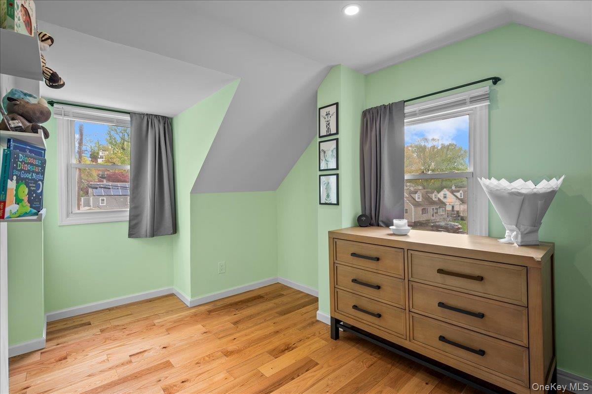 Single Family Keystone Aka 6 Cantitoe  Westchester County, NY 10710, MLS-986422-23