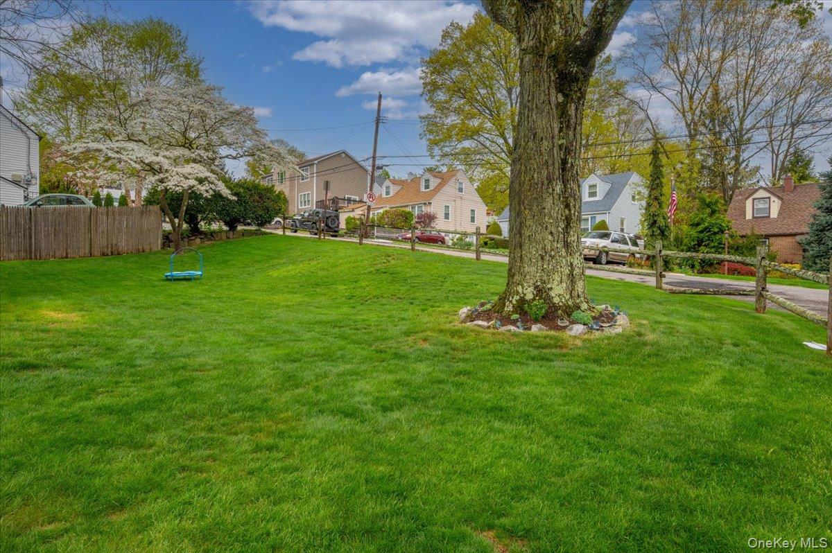 Single Family Keystone Aka 6 Cantitoe  Westchester County, NY 10710, MLS-986422-5