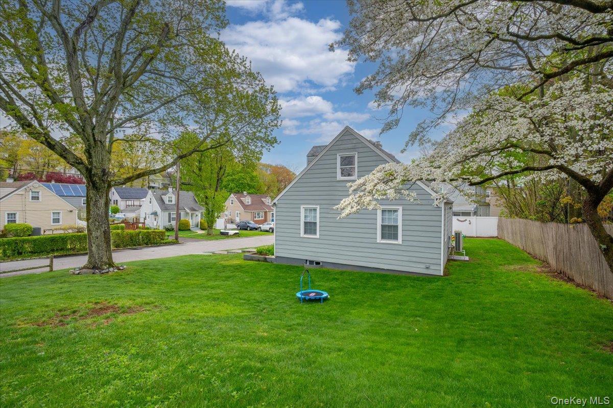 Single Family Keystone Aka 6 Cantitoe  Westchester County, NY 10710, MLS-986422-7