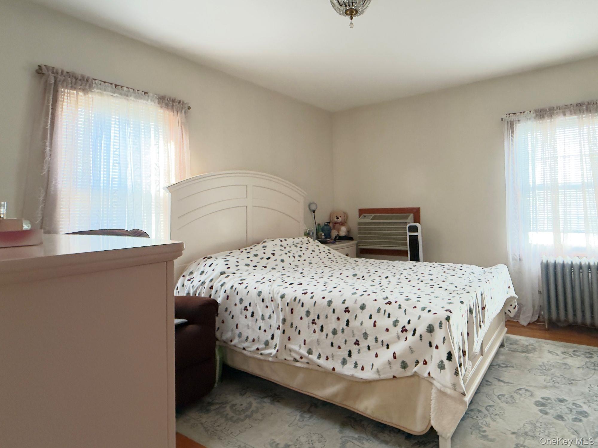 Single Family 110th Queens, NY 11429, MLS-986433-19