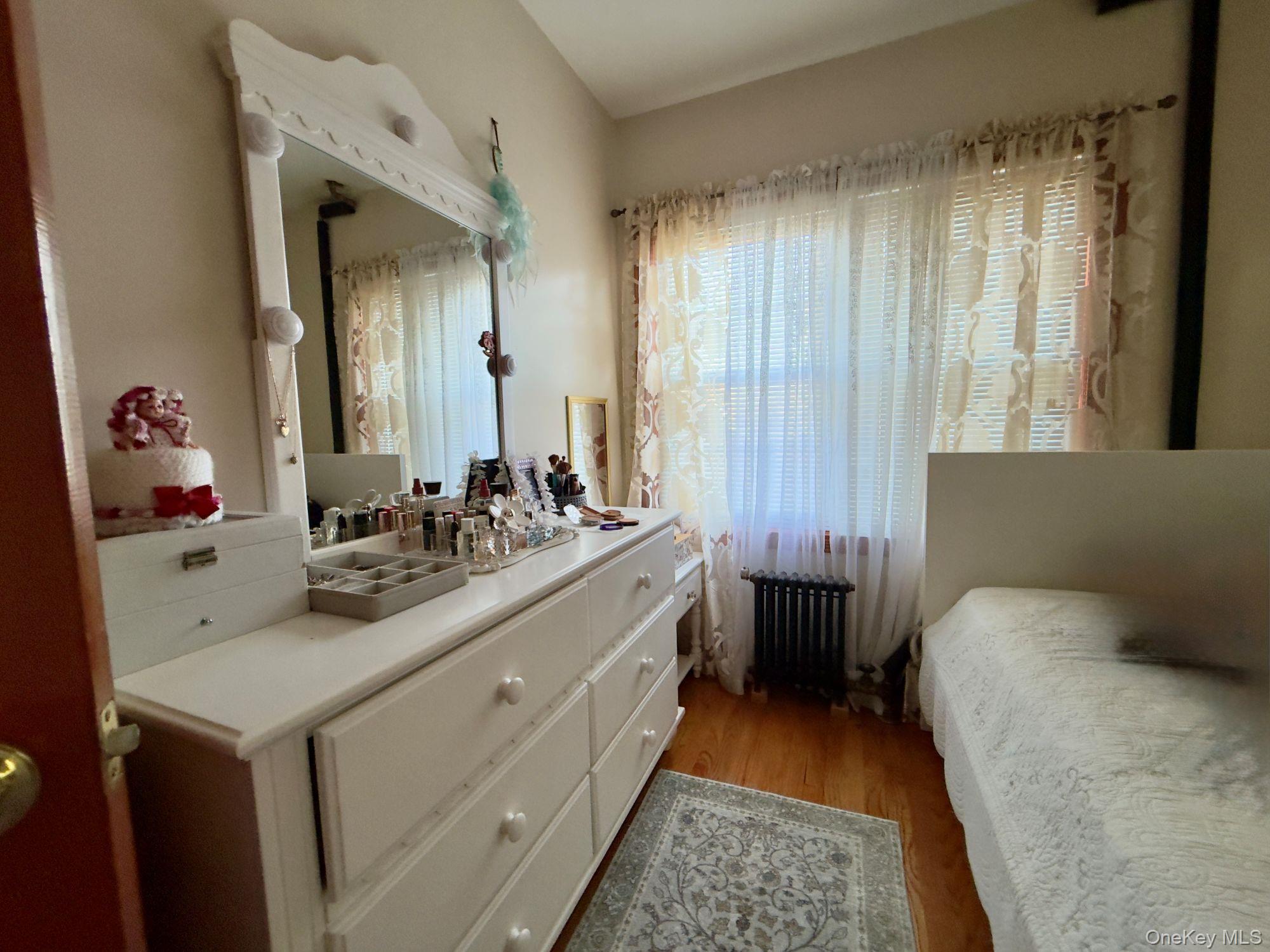Single Family 110th Queens, NY 11429, MLS-986433-22