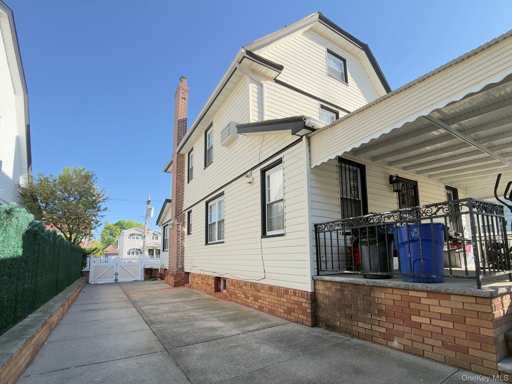 Single Family 110th Queens, NY 11429, MLS-986433-33