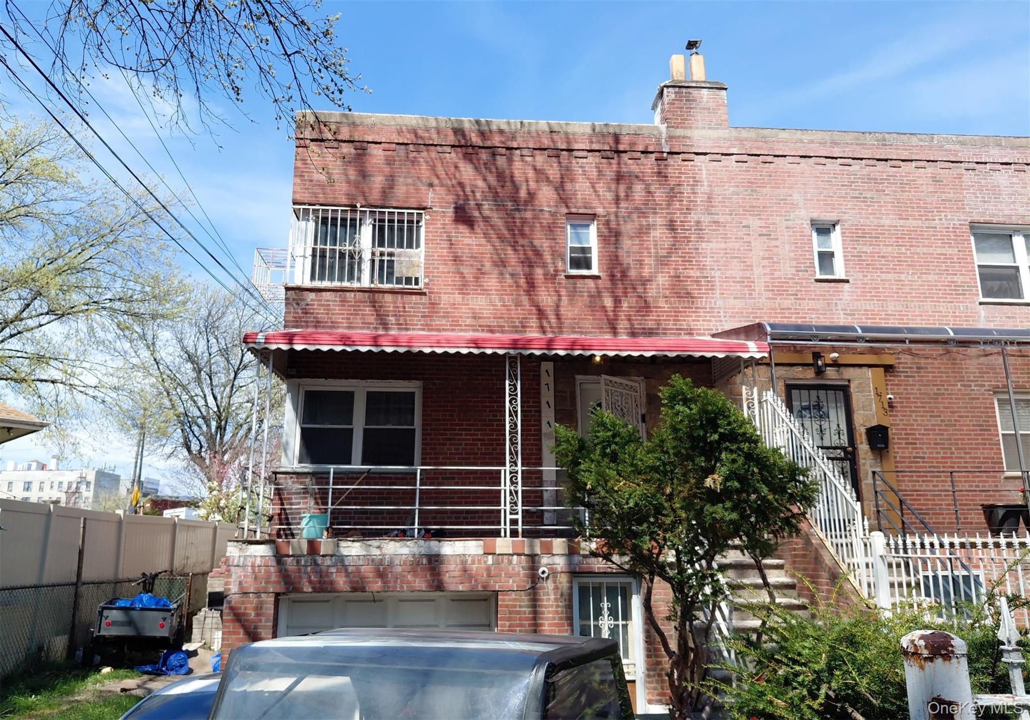 Single Family Mansion  Bronx, NY 10460, MLS-986457-3