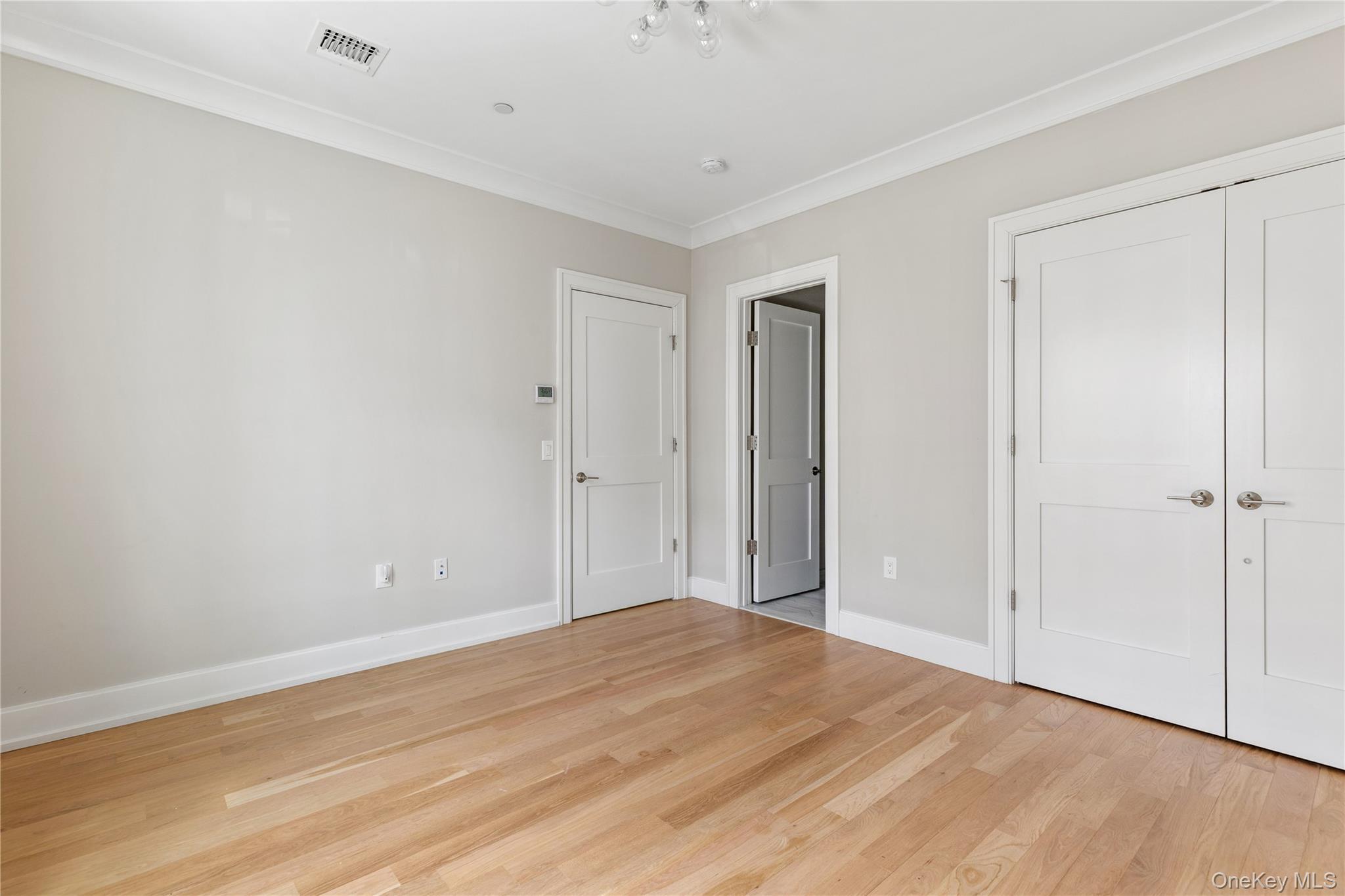 Condo Mill  Nassau County, NY 11576, MLS-986474-25