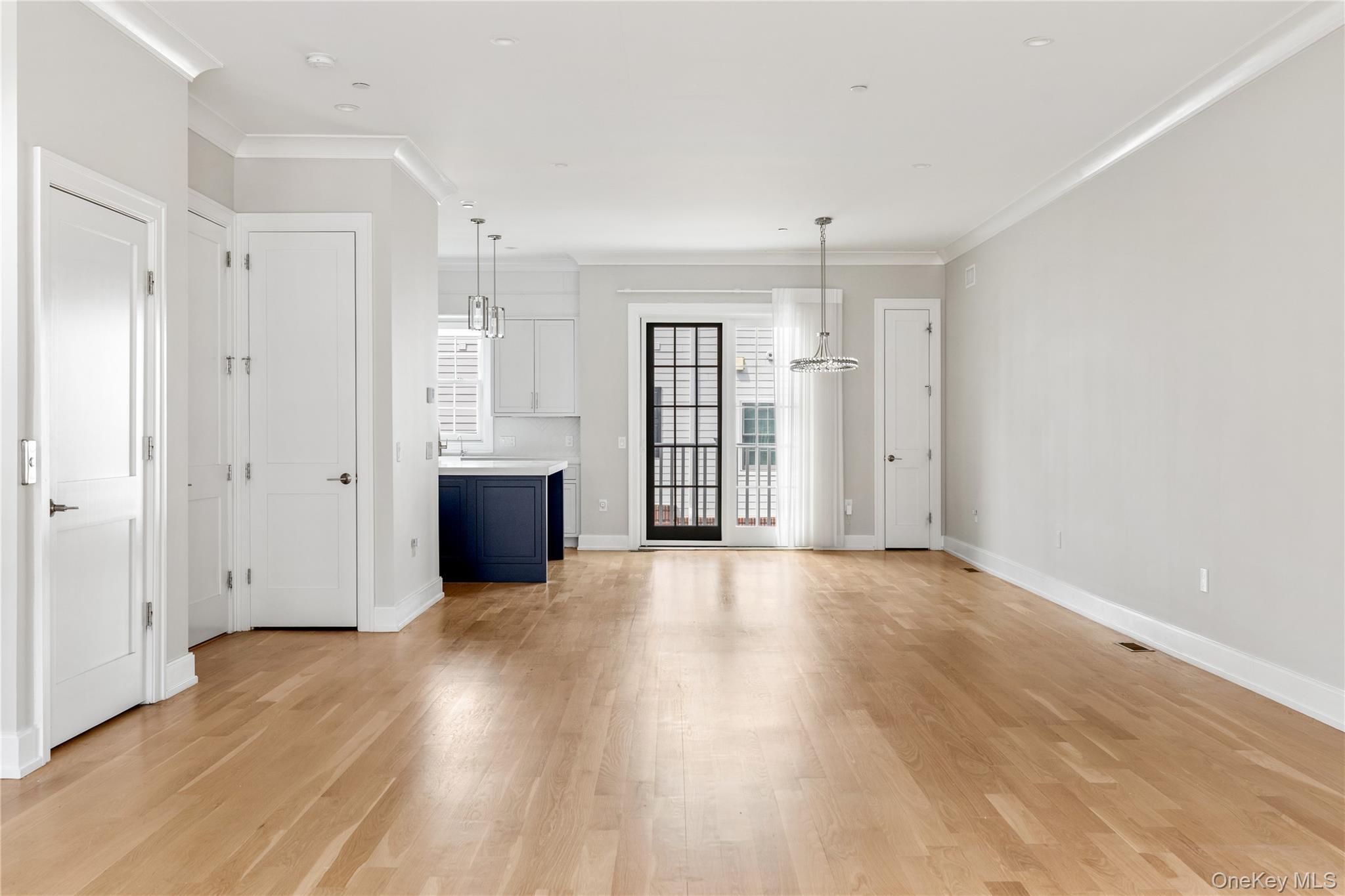 Condo Mill  Nassau County, NY 11576, MLS-986474-4