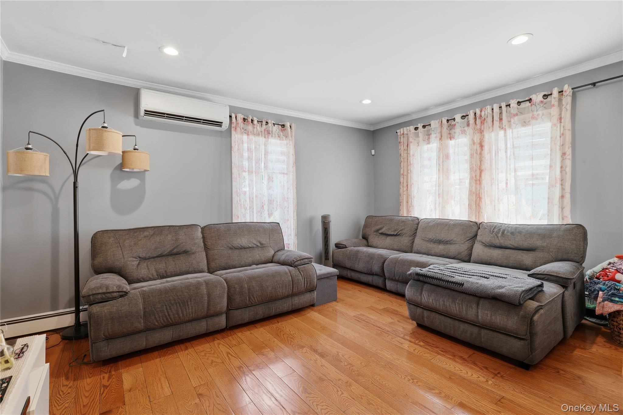 Single Family Harrison Avenue Nassau County, NY 11510, MLS-986505-14
