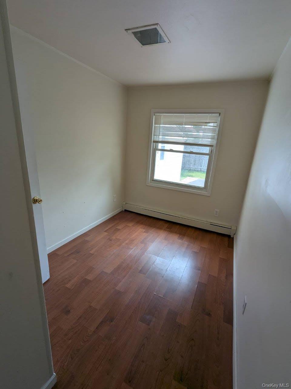 Single Family Falcon  Nassau County, NY 11756, MLS-986513-11