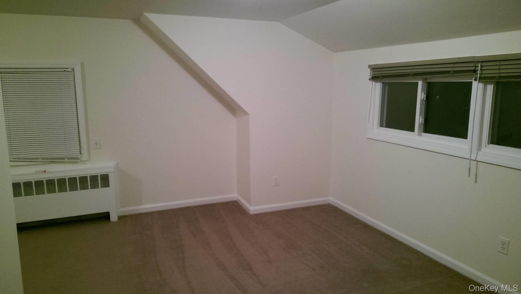Single Family Falcon  Nassau County, NY 11756, MLS-986513-21