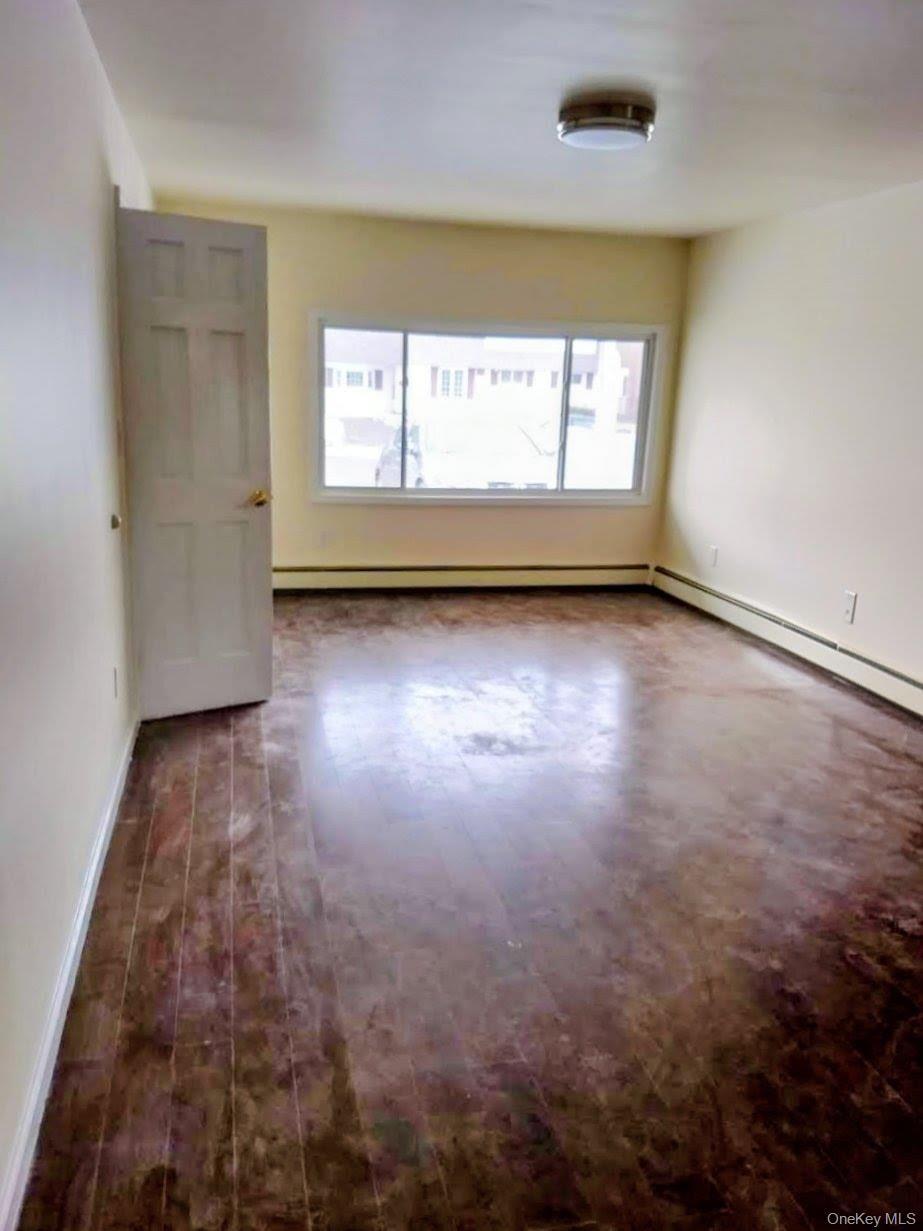 Single Family Falcon  Nassau County, NY 11756, MLS-986513-5