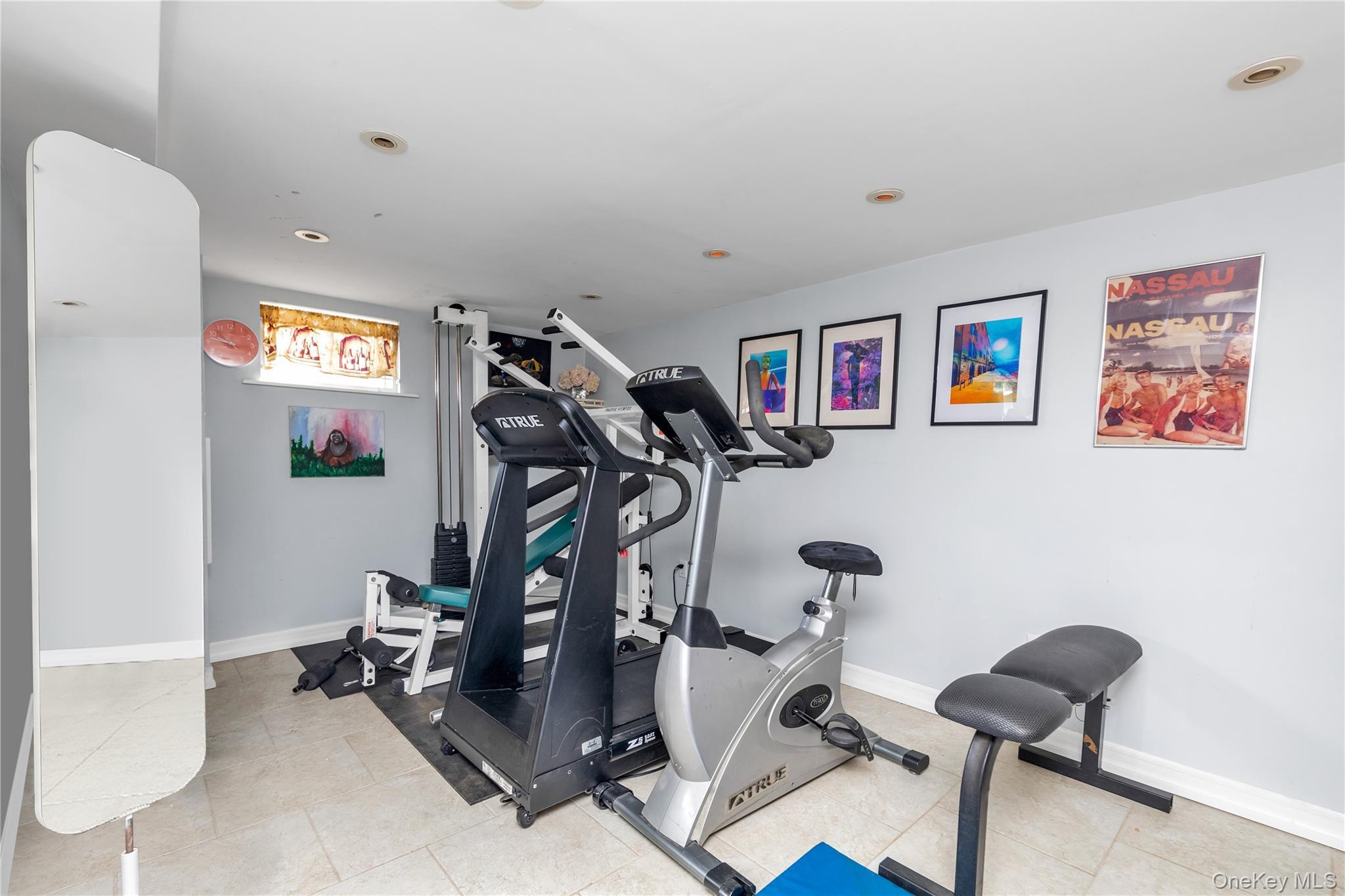 Single Family 160th Queens, NY 11357, MLS-986521-11
