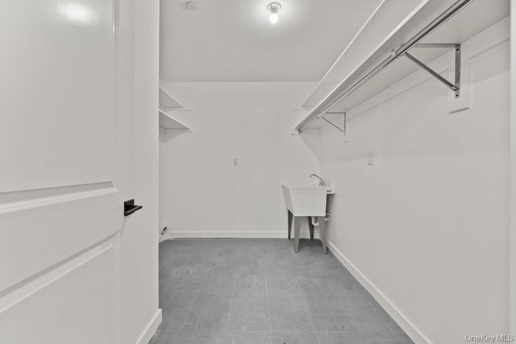 Condo Cole  Rockland County, NY 10977, MLS-986547-25