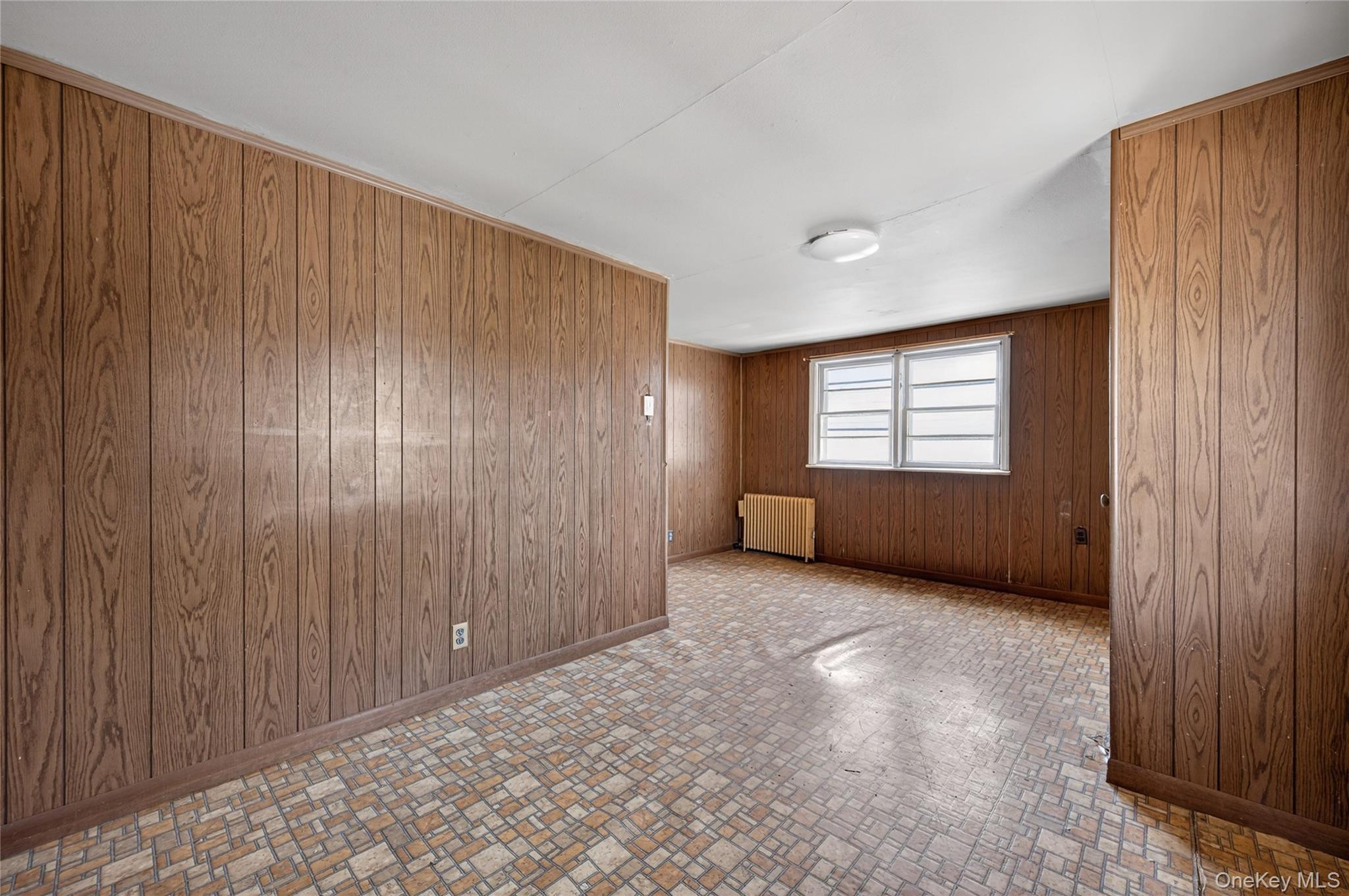 Single Family Albermarle  Nassau County, NY 11580, MLS-986550-14