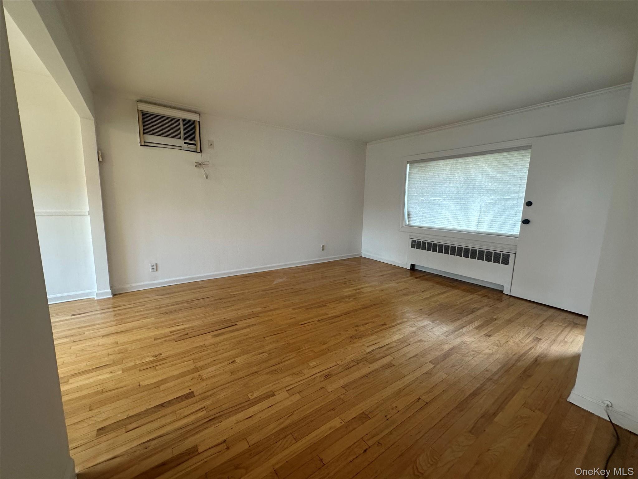 Single Family 20th Avenue  Queens, NY 11357, MLS-986554-13