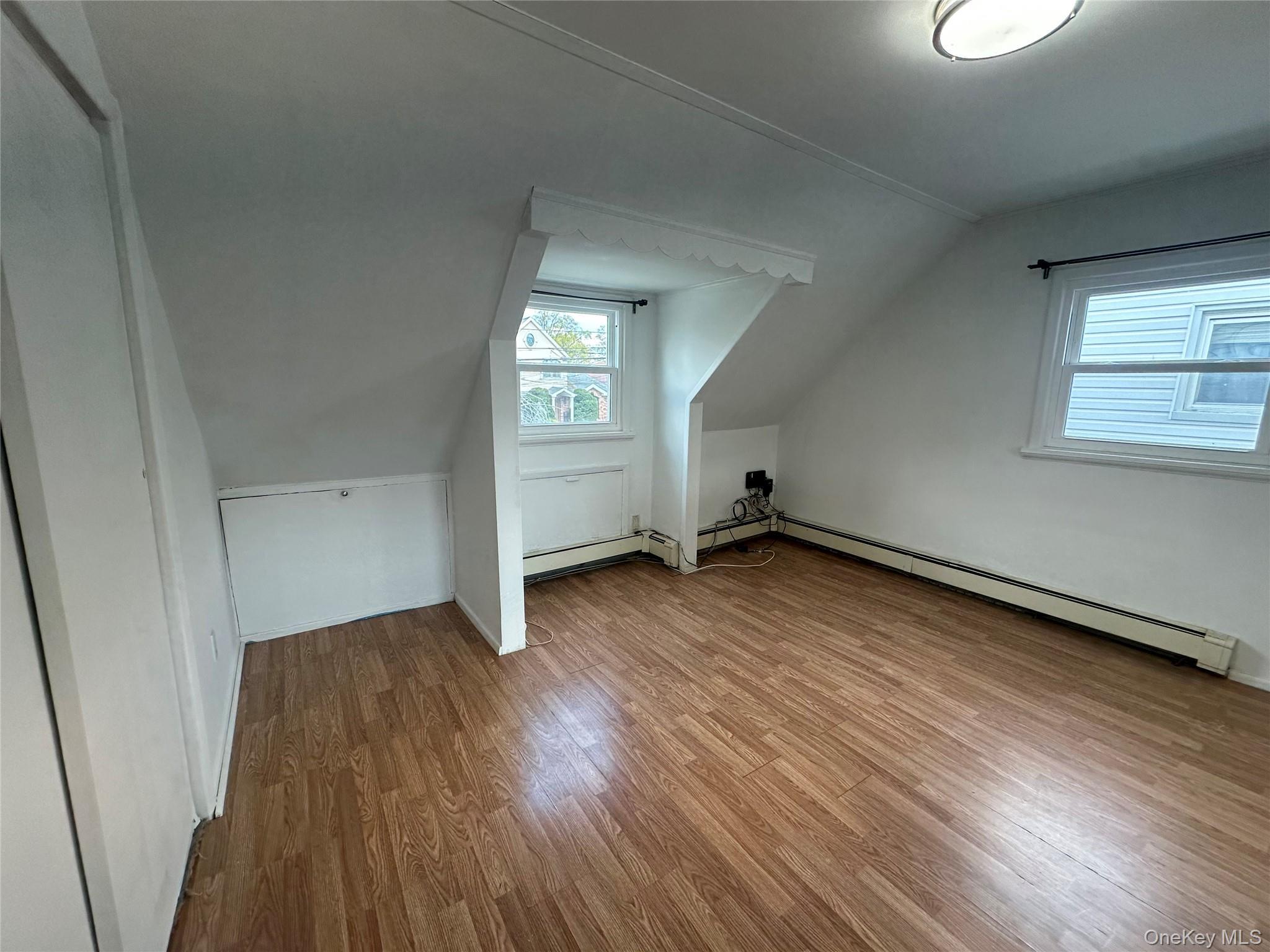Single Family 20th Avenue  Queens, NY 11357, MLS-986554-16