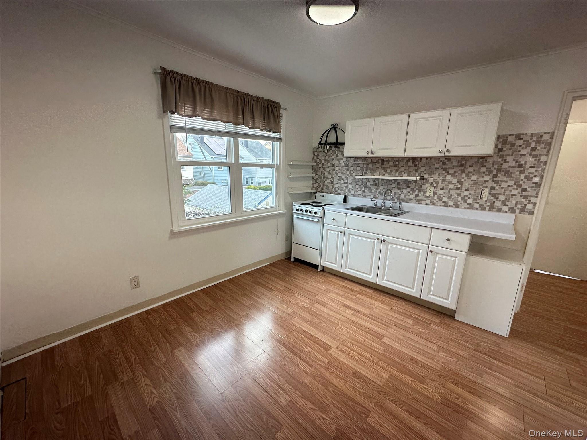 Single Family 20th Avenue  Queens, NY 11357, MLS-986554-18