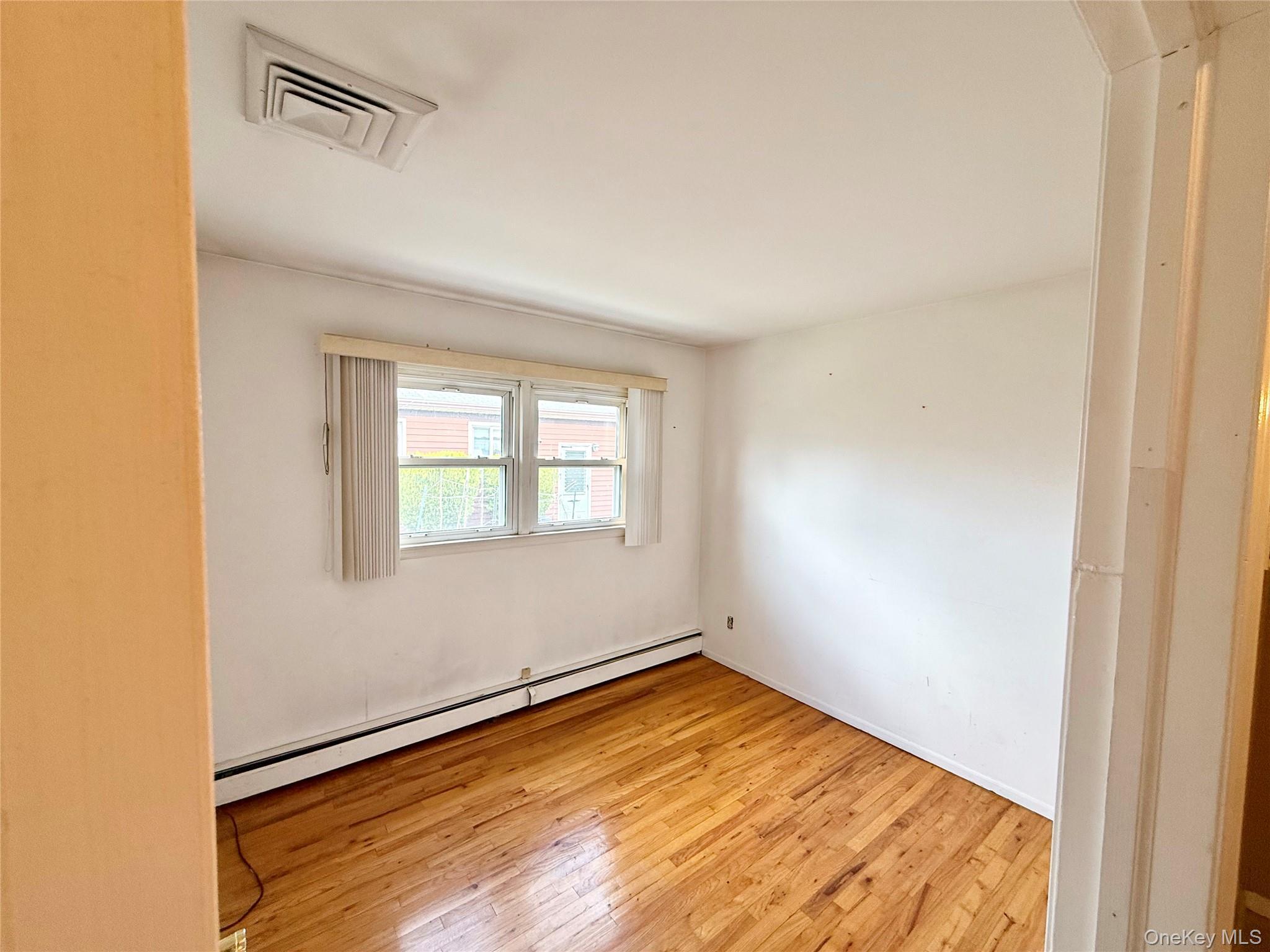 Single Family Starke  Nassau County, NY 11554, MLS-986597-10