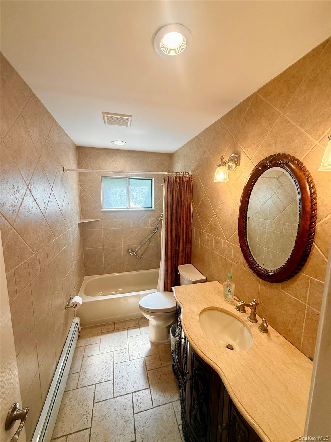 Single Family Starke  Nassau County, NY 11554, MLS-986597-14