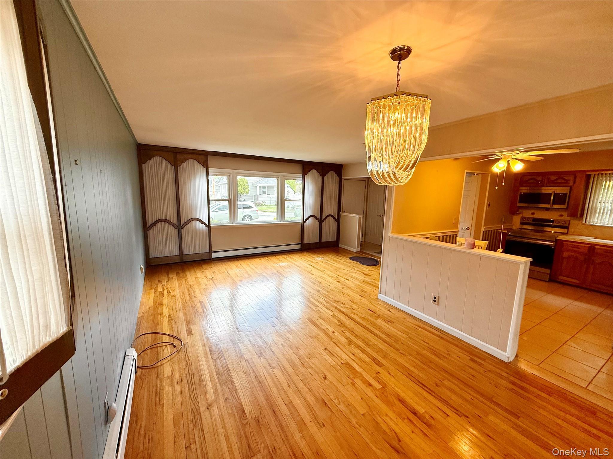 Single Family Starke  Nassau County, NY 11554, MLS-986597-4