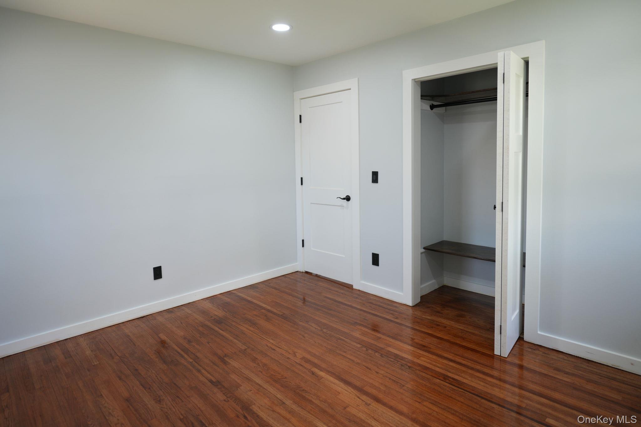 Single Family Storyland  Suffolk County, NY 11733, MLS-986598-25